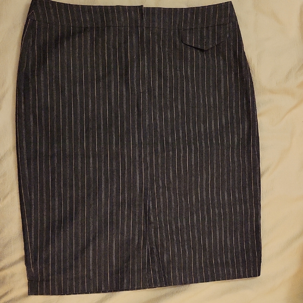 LOFT Charcoal Pinstripe Pencil Skirt